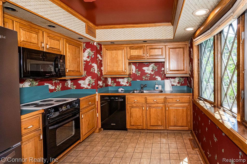 1342 Minnesota Avenue, Marysville, MI 48040 — Photo 19