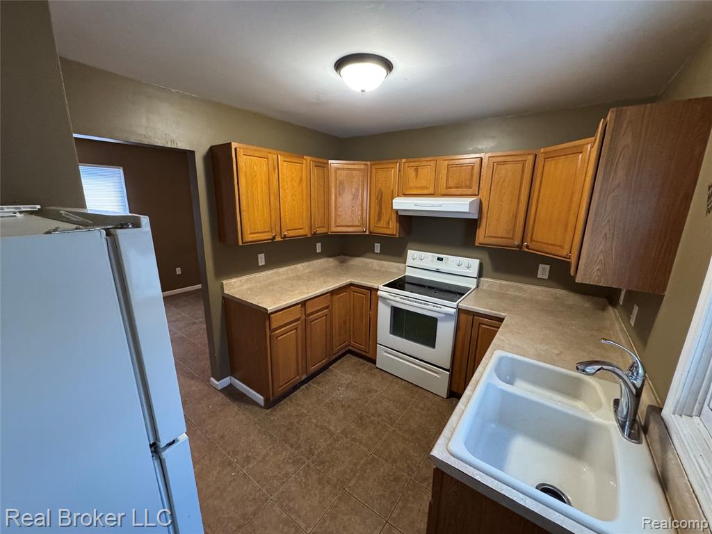 86 Hamilton Street, Pontiac, MI 48342 — Photo 16