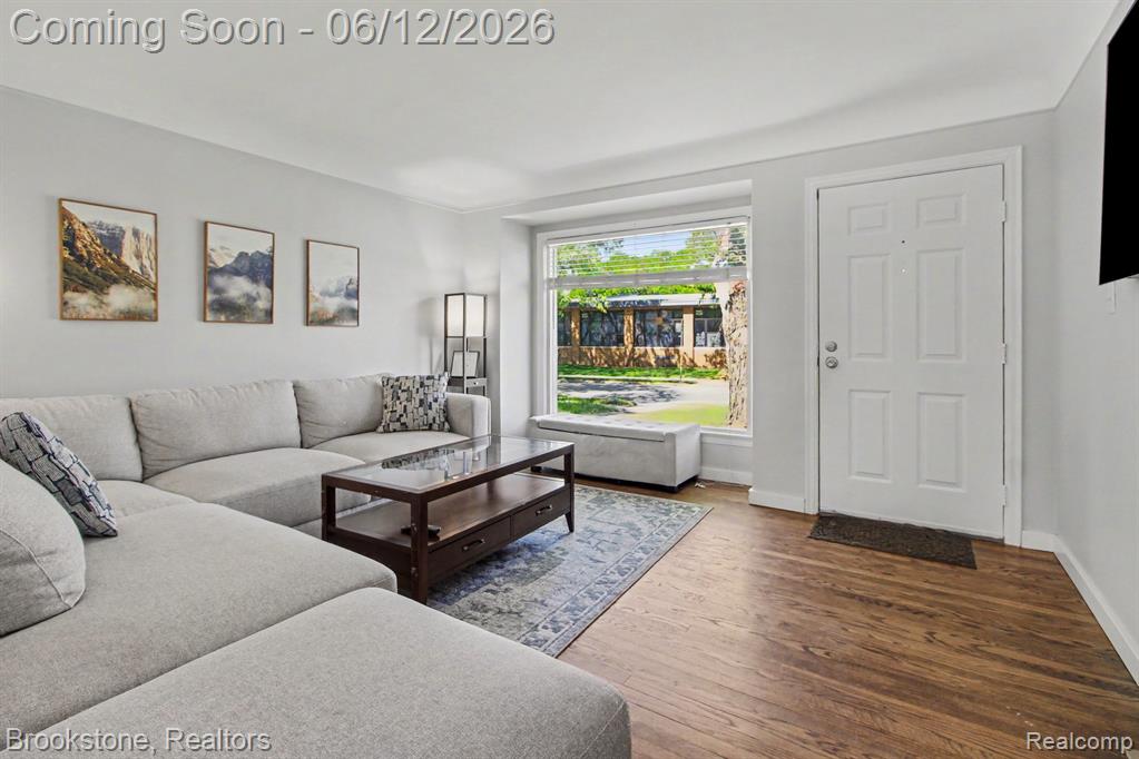 4142 Royal Avenue, Berkley, MI 48072 — Photo 4