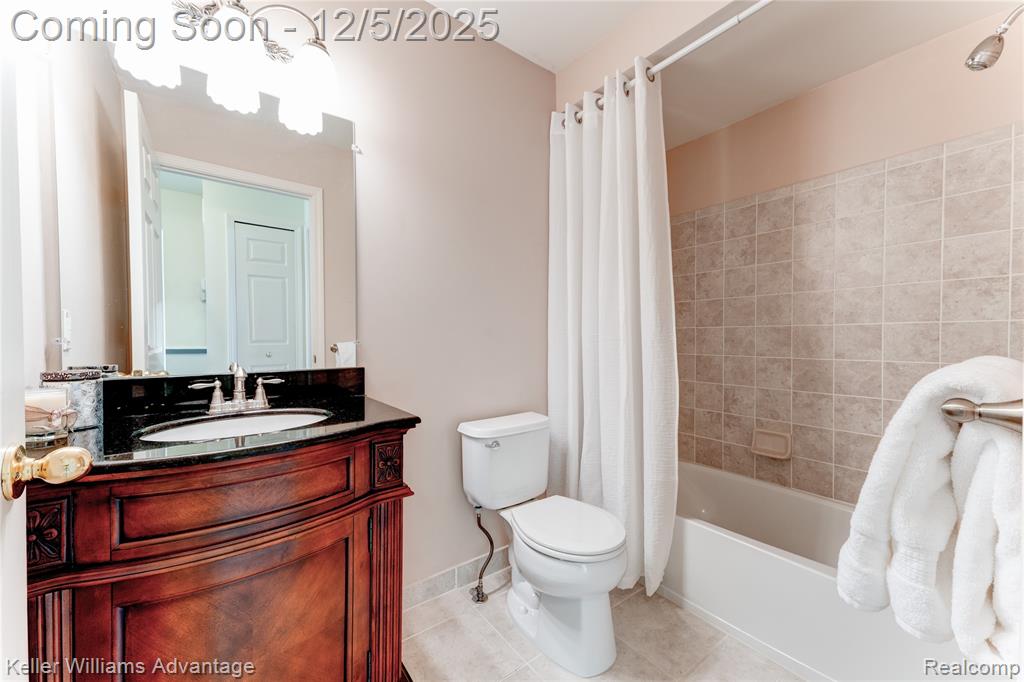 40827 Lenox Park Drive, Novi, MI 48377 — Photo 15
