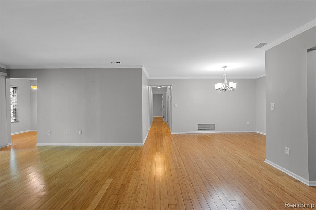 42160 WOODWARD Avenue, UNIT 78, Bloomfield Hills, MI 48304 — Photo 2