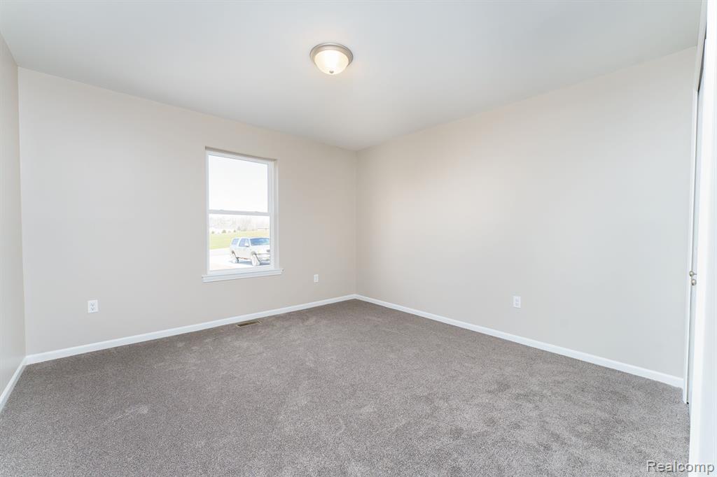2105 ADELINES Way, Fowlerville, MI 48836 — Photo 12