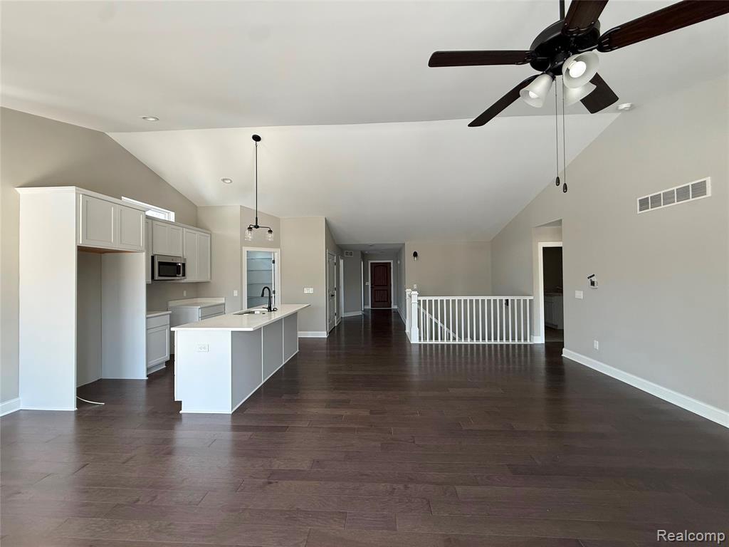 1085 Camellia Circle, 32, Howell, MI 48843 — Photo 10