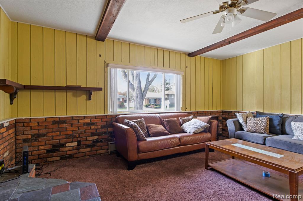 6916 KINMORE Street, Dearborn Heights, MI 48127 — Photo 12