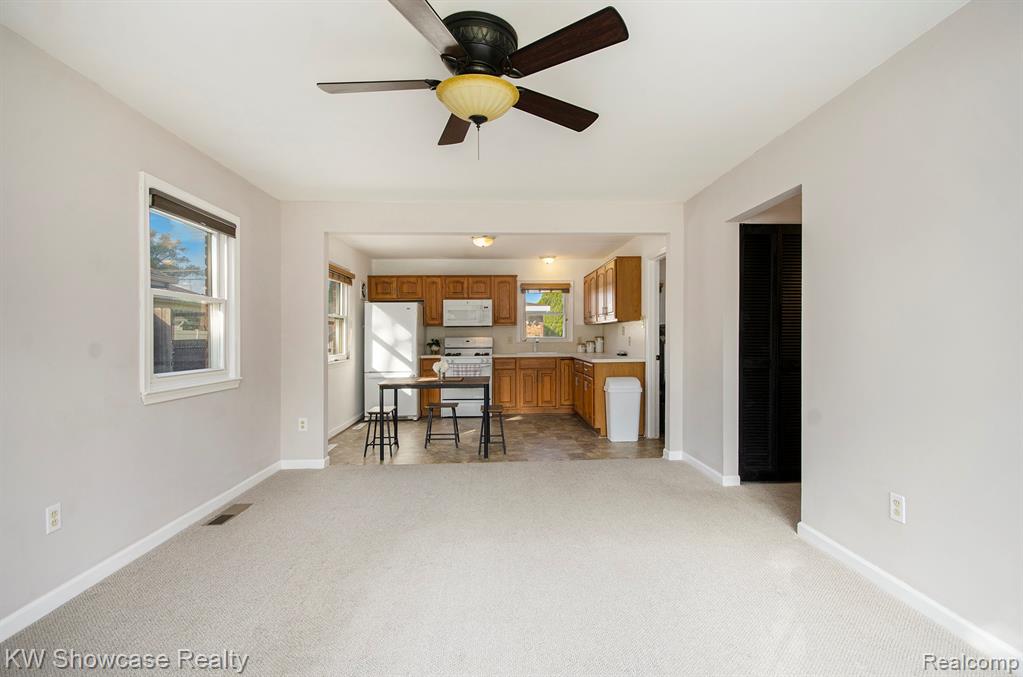 18582 Hamann Street, Riverview, MI 48193 — Photo 10