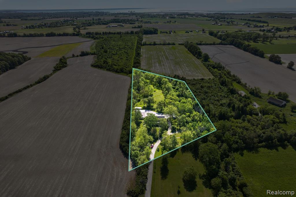 10520 North Dixie, South Rockwood, MI — Photo 36