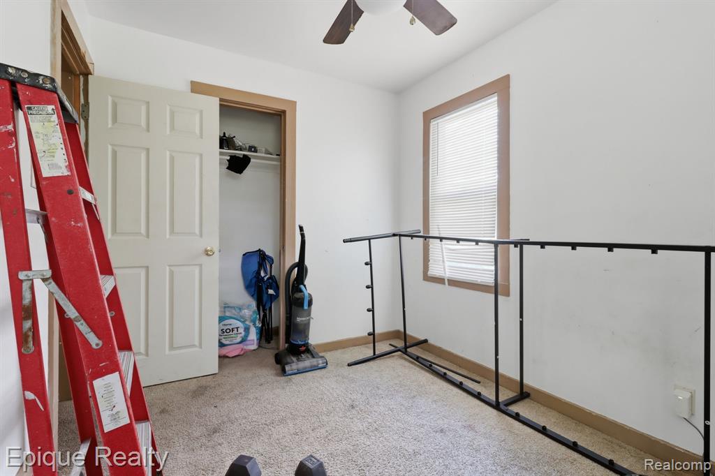 8240 Fielding Street, Detroit, MI 48228 — Photo 12