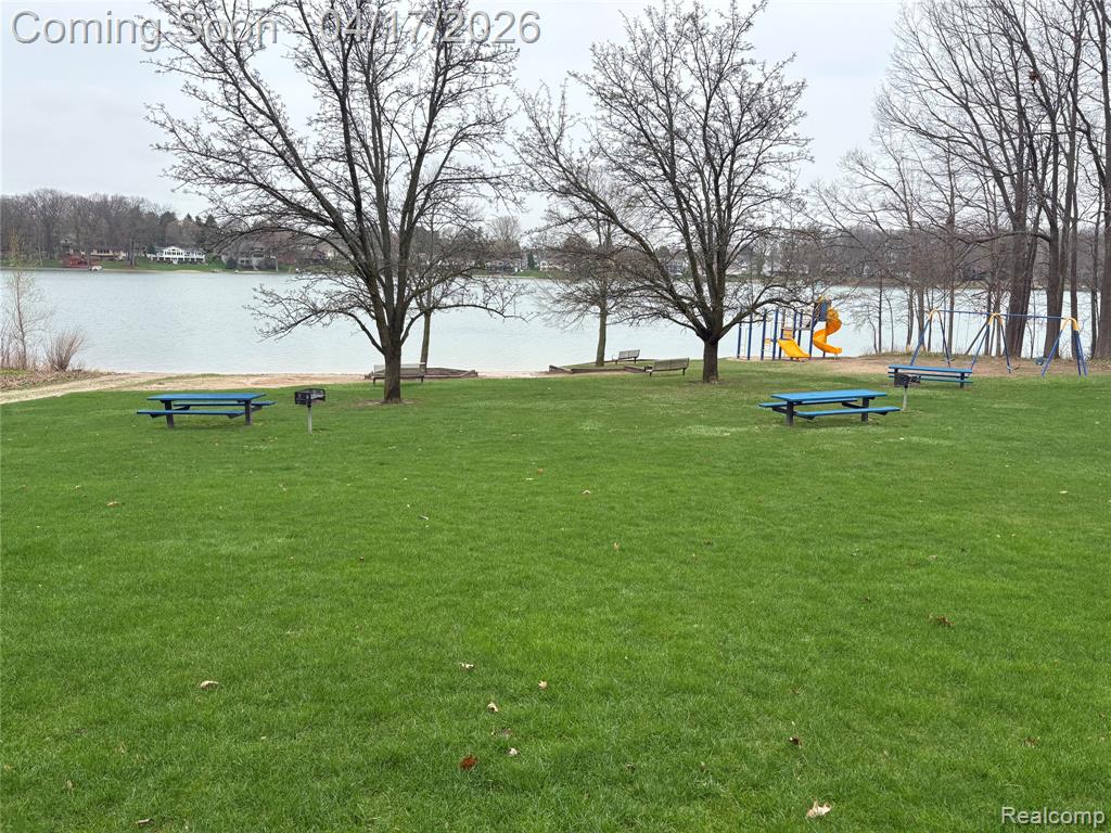 1011 Montreux Drive, Dewitt, MI 48820 — Photo 37