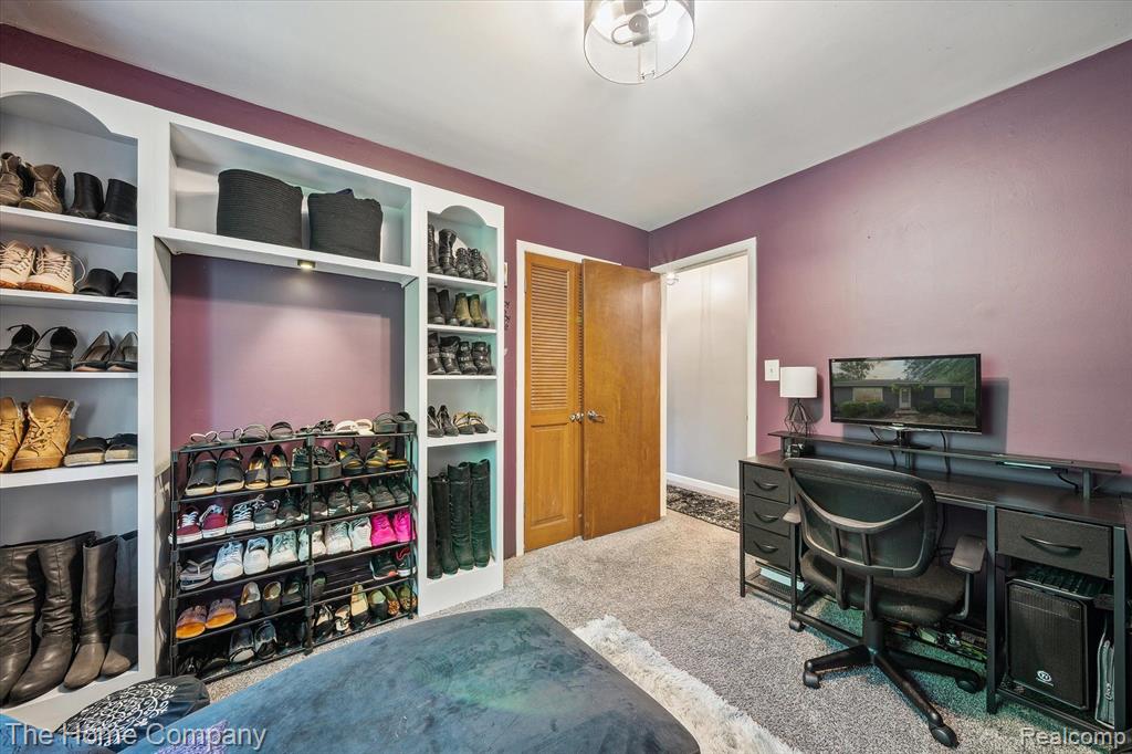 764 Dunreath Street, Wolverine Lake, MI 48390 — Photo 19