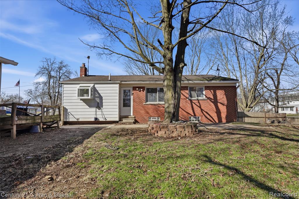 543 McMunn Street, South Lyon, MI 48178 — Photo 23