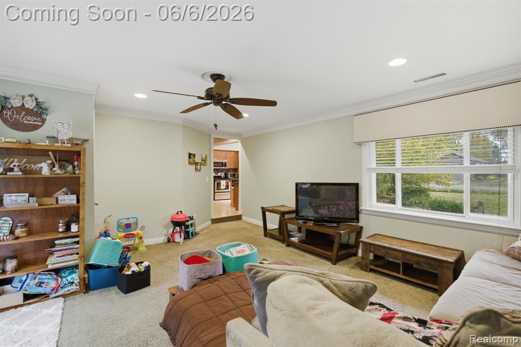8749 Pacton Drive, Shelby Twp, MI 48317 — Photo 7