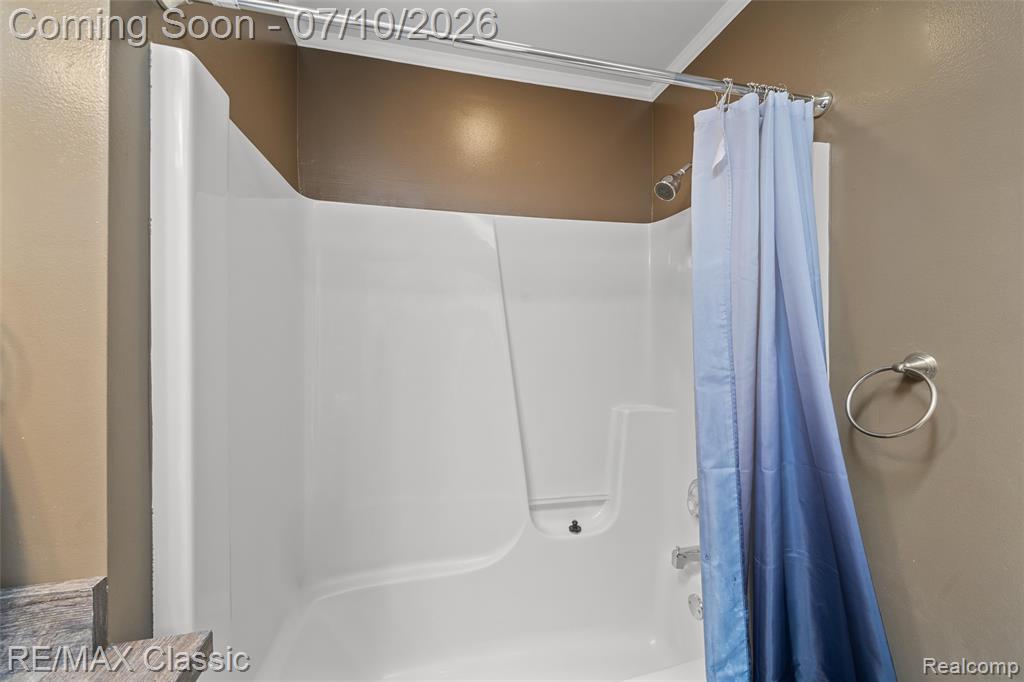 42027 Saratoga Circle, Canton, MI 48187 — Photo 38