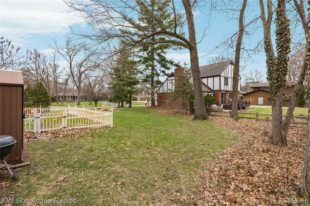 6144 Venice Drive, Commerce Twp, MI 48382 — Photo 84