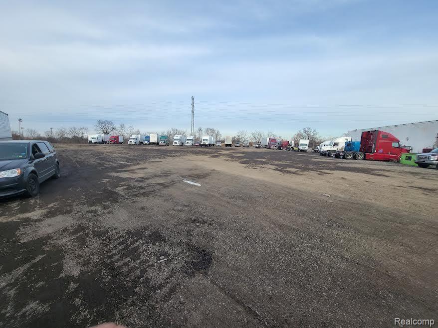 15800 TIREMAN Street - Photo 2