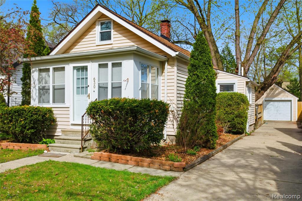 630 Stratford Road, Ferndale, MI 48220 — front exterior