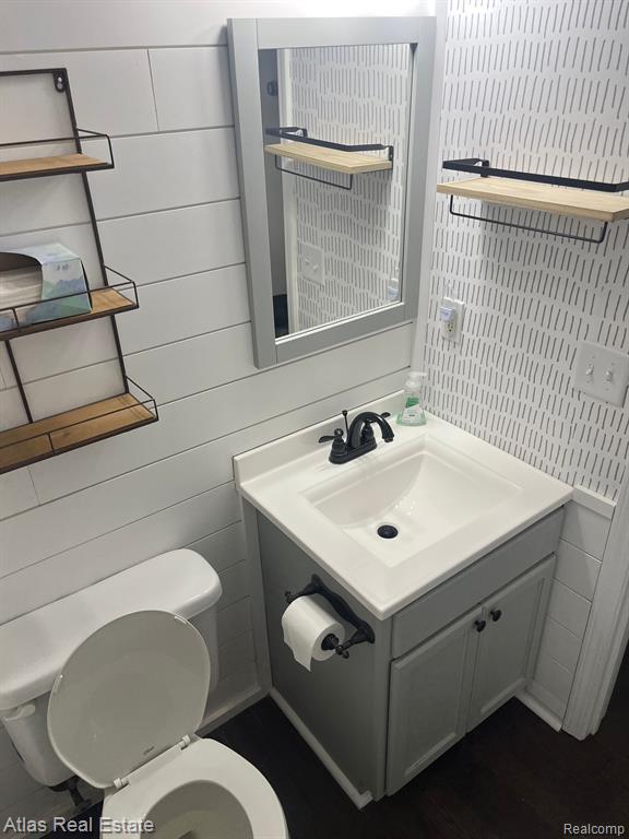 7479 CEDAR, Goodrich Vlg, MI — Photo 10