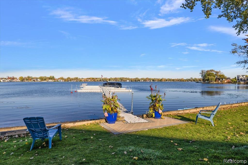 44800 Bayview Drive, 33, Novi, MI 48377 — Photo 58