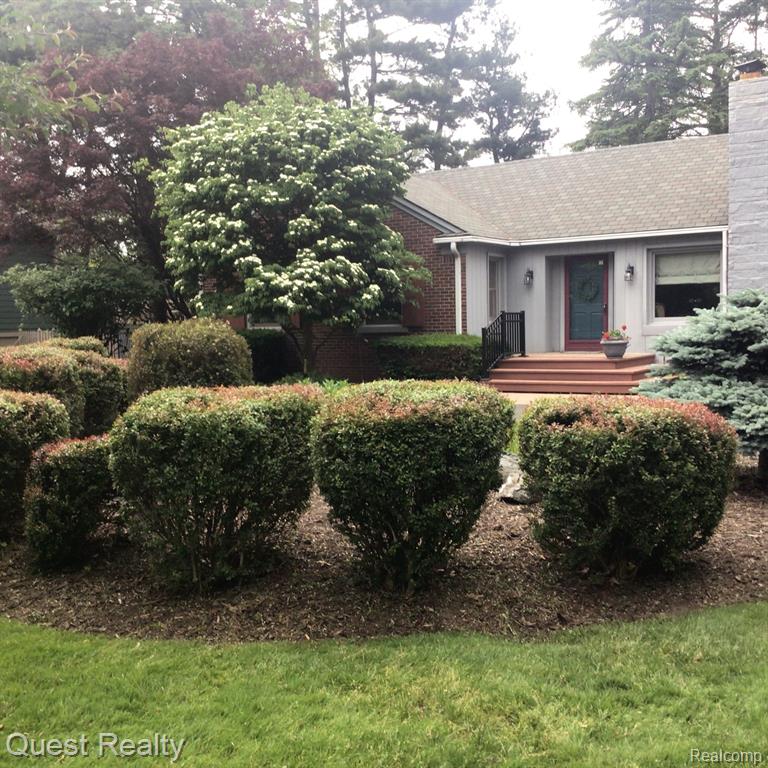 49830 SHELBY Road, Shelby Twp, MI 48317 — Photo 51