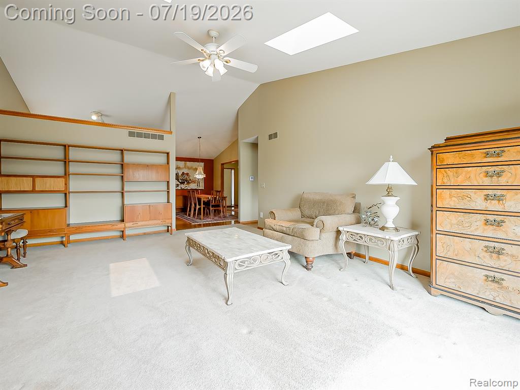43461 Pointe Drive, Clinton Twp, MI 48038 — Photo 32