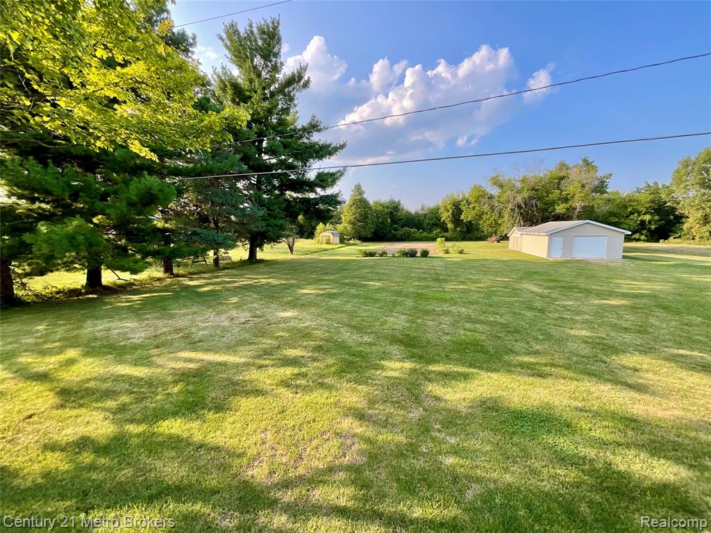 4472 Grand Blanc Road, Swartz Creek, MI 48473 — Photo 3