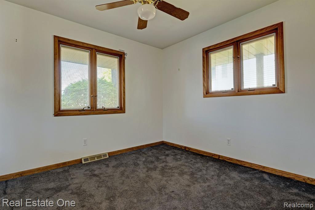 551 Maloney Avenue, Oxford, MI 48371 — Photo 20