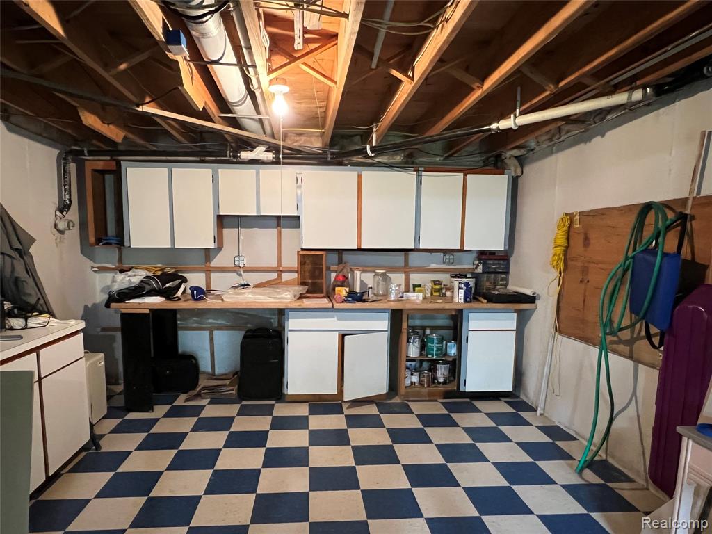 5250 Bronco Drive, Clarkston, MI — Photo 37
