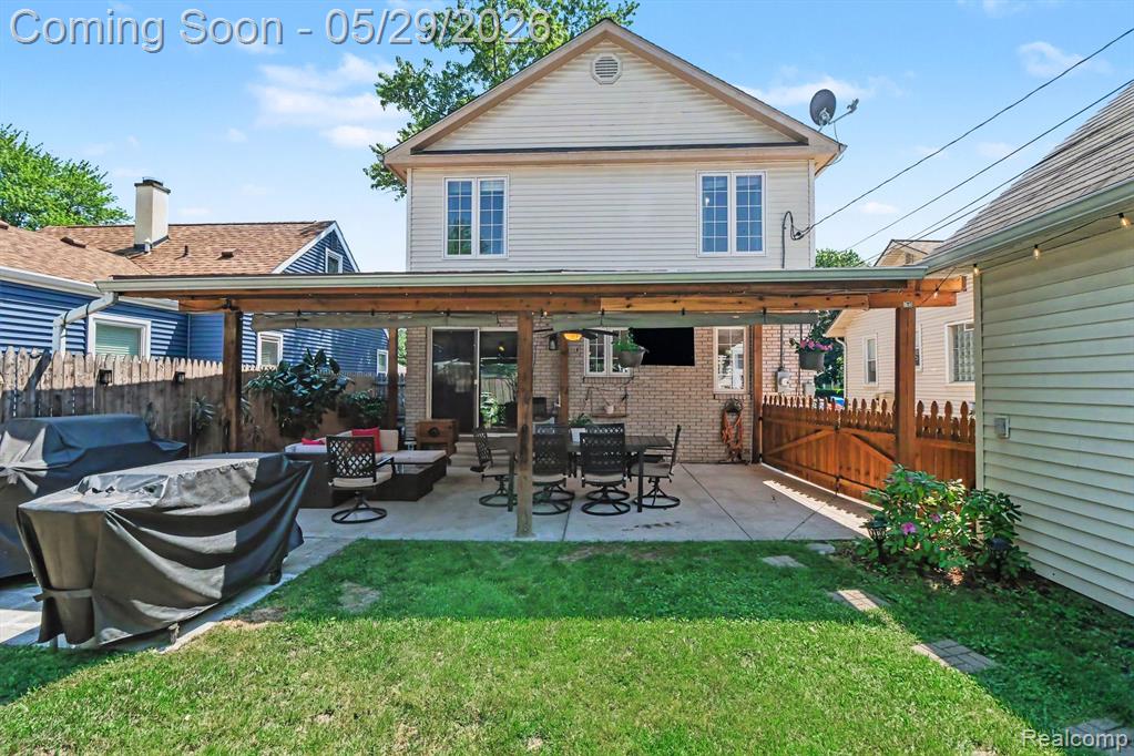 26633 Rialto Street, Madison Heights, MI 48071 — Photo 36