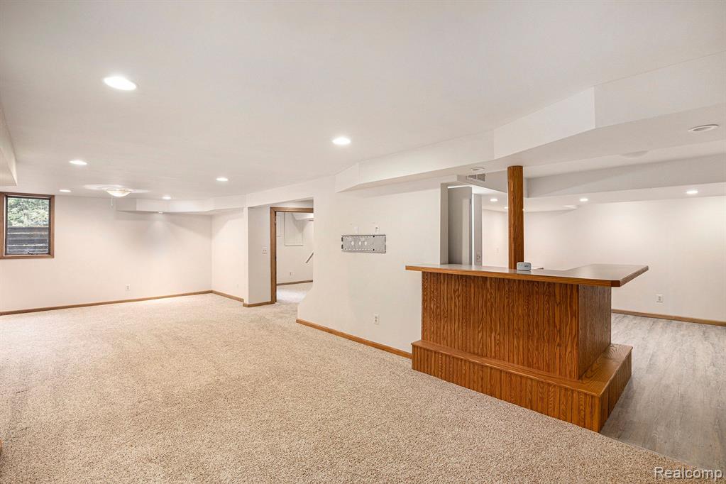 7254 DARK LAKE Drive, Clarkston, MI — Photo 38