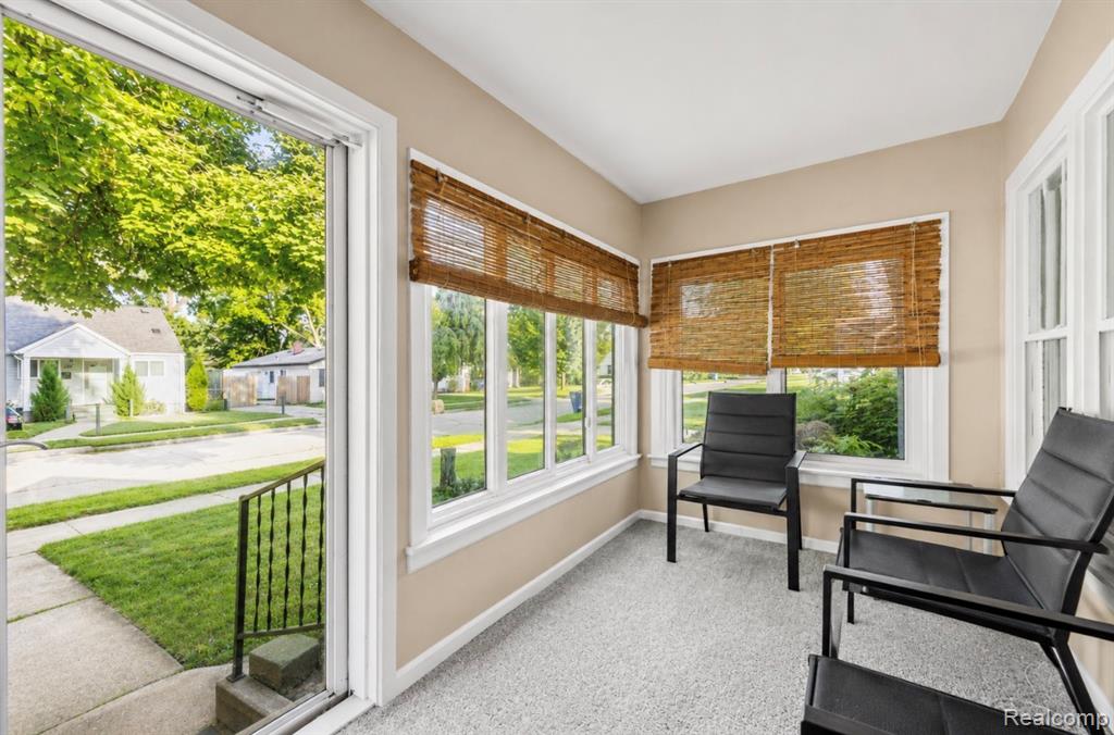 4802 Hazel Street, Dearborn Heights, MI 48125 — Photo 23