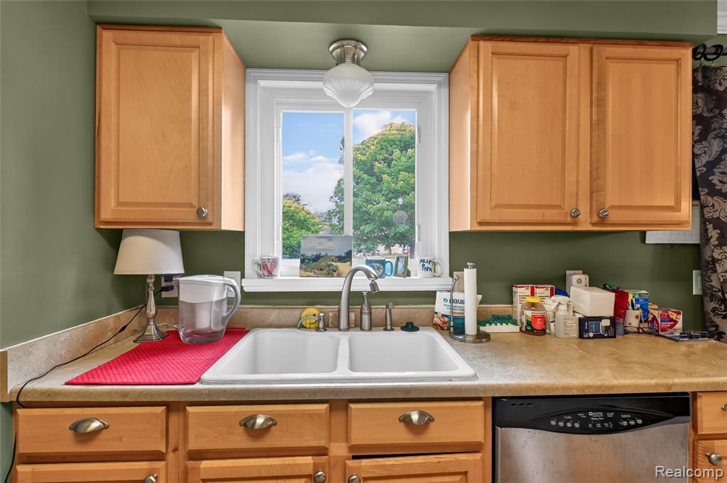 2312 Darwin Lane, Saginaw, MI 48603 — Photo 41