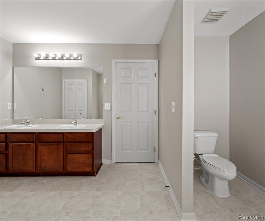 4090 Brighton Lane, 91, Canton, MI 48188 — Photo 44