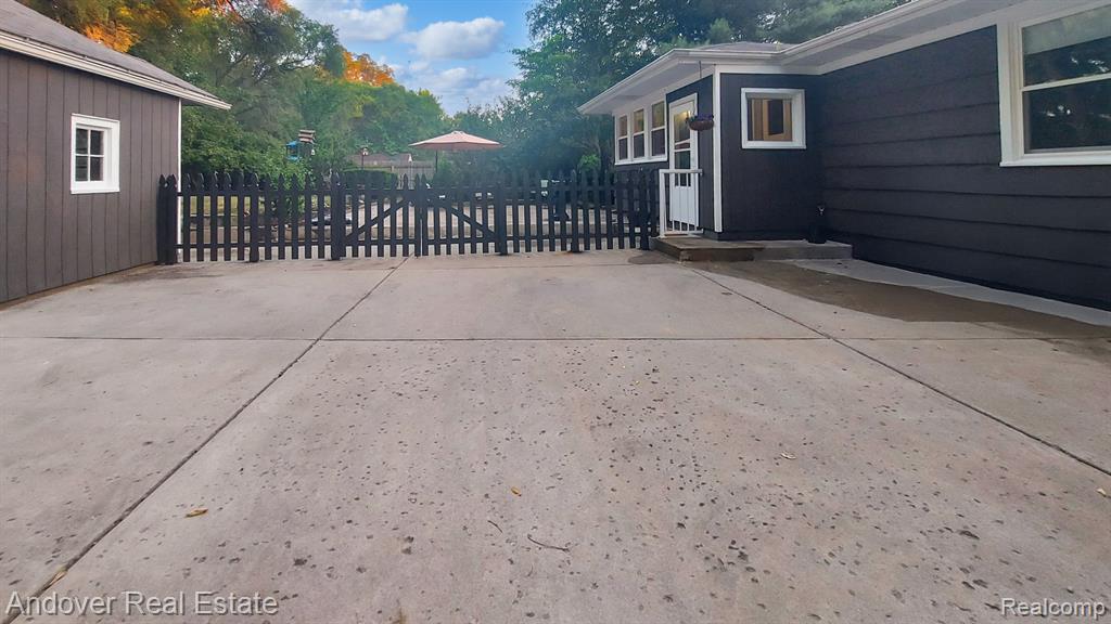 6990 Northland Drive NE, Rockford, MI 49341 — Photo 7