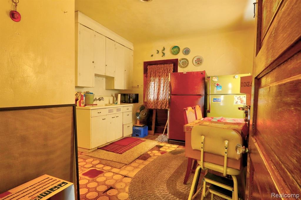 2158 Lansing Street, Detroit, MI 48209 — Photo 8
