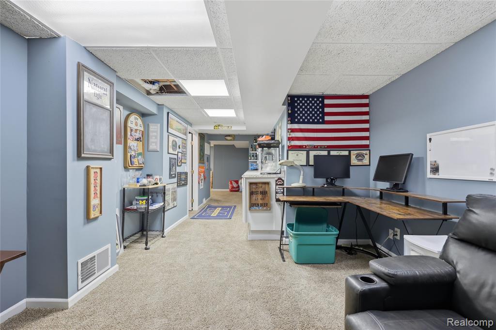 6003 Cedar Bend Drive, Clarkston, MI — Photo 40