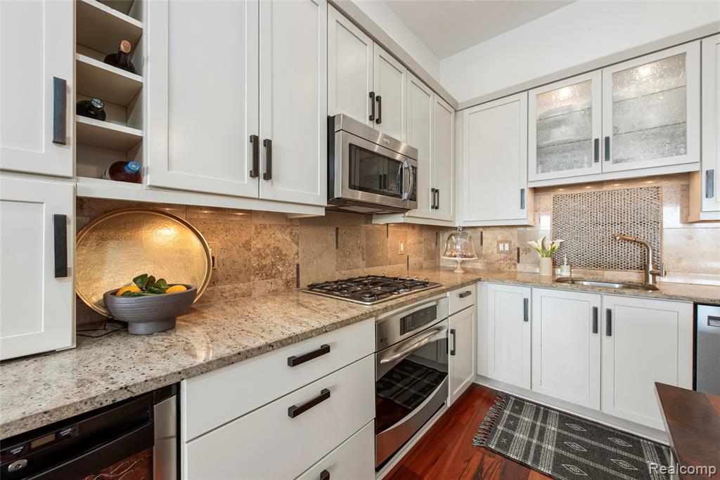714 N Main Street, Rochester, MI 48307 — Photo 15