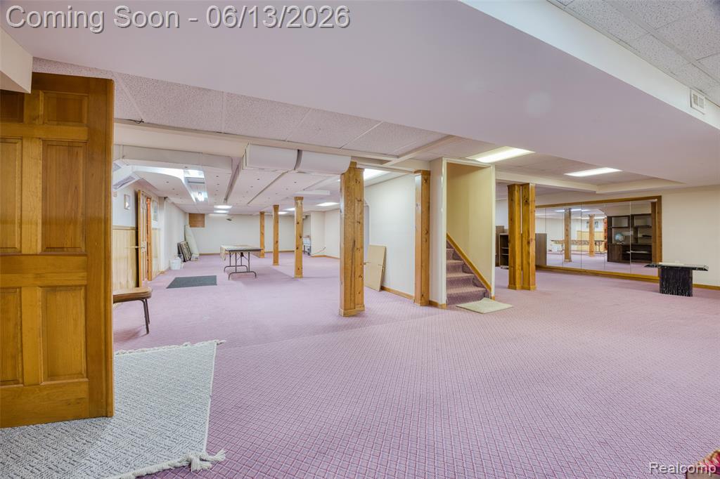 29342 Strathmore Drive, Farmington, MI 48331 — Photo 42