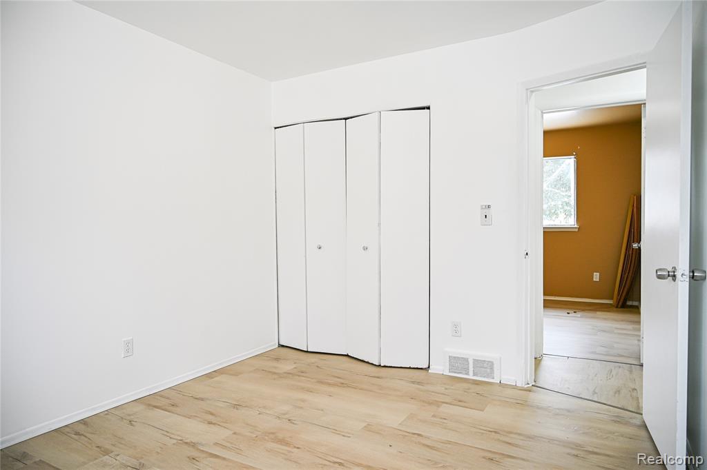 4056 Fox Street, Inkster, MI 48141 — Photo 22