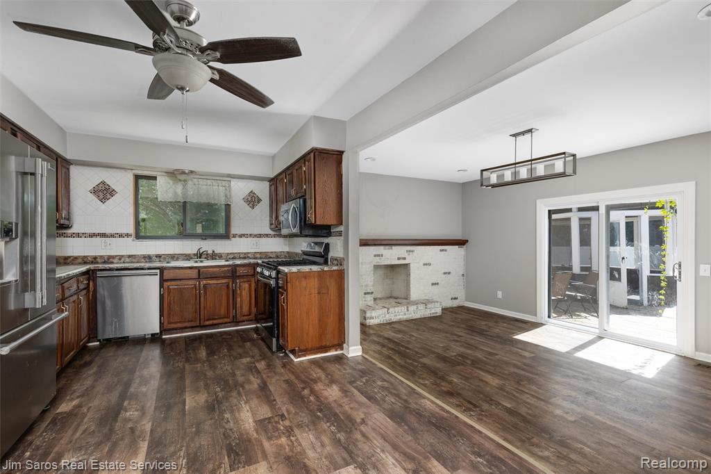 43661 Antietam Court, Canton, MI 48188 — Photo 2
