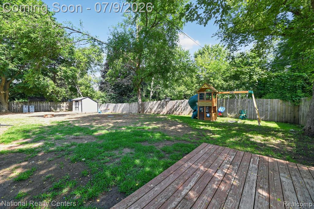 4714 Monterey Avenue, Clarkston, MI 48348 — Photo 26