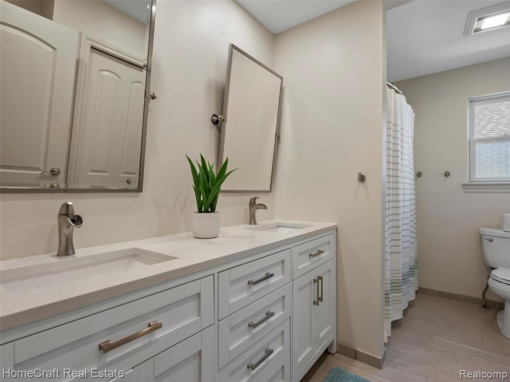 50211 Grant Street, Canton, MI 48188 — Photo 24