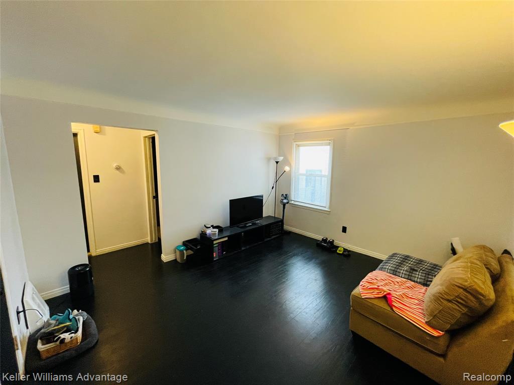 7793 Clayburn Street, Detroit, MI 48228 — Photo 5