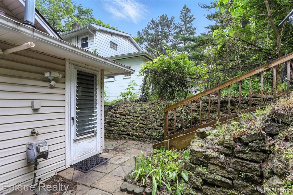 481 Heights Road, Lake Orion, MI 48362 — Photo 33