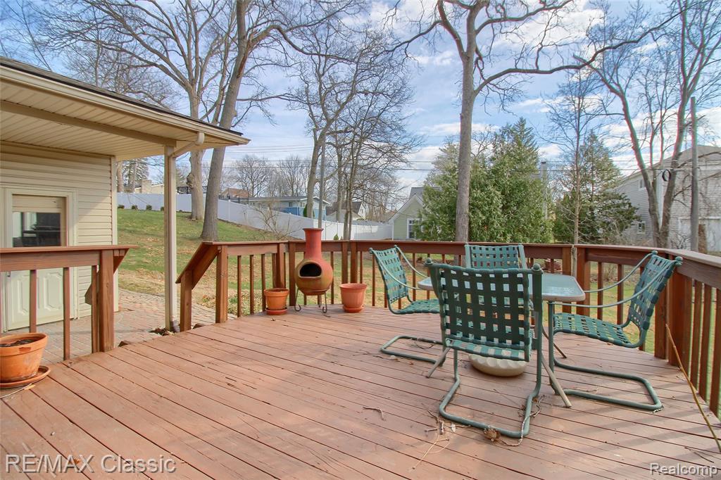 5155 Daron Lane, West Bloomfield, MI 48324 — Photo 26
