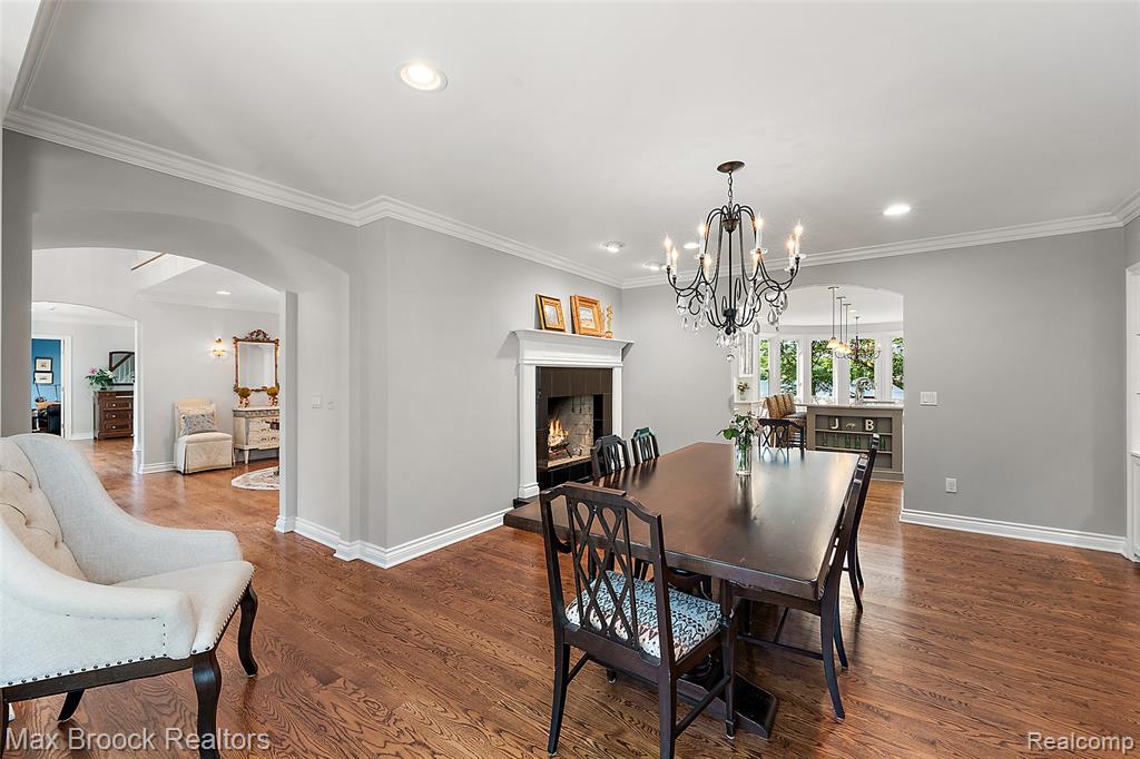 4875 Old Orchard Trail, Orchard Lake Village, MI 48324 — Photo 9