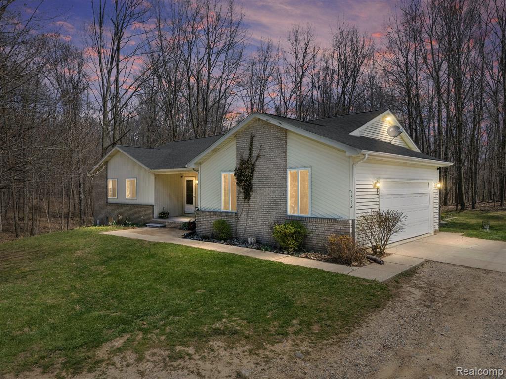7312 LINDEN Road, Fenton, MI 48430 — Photo 65