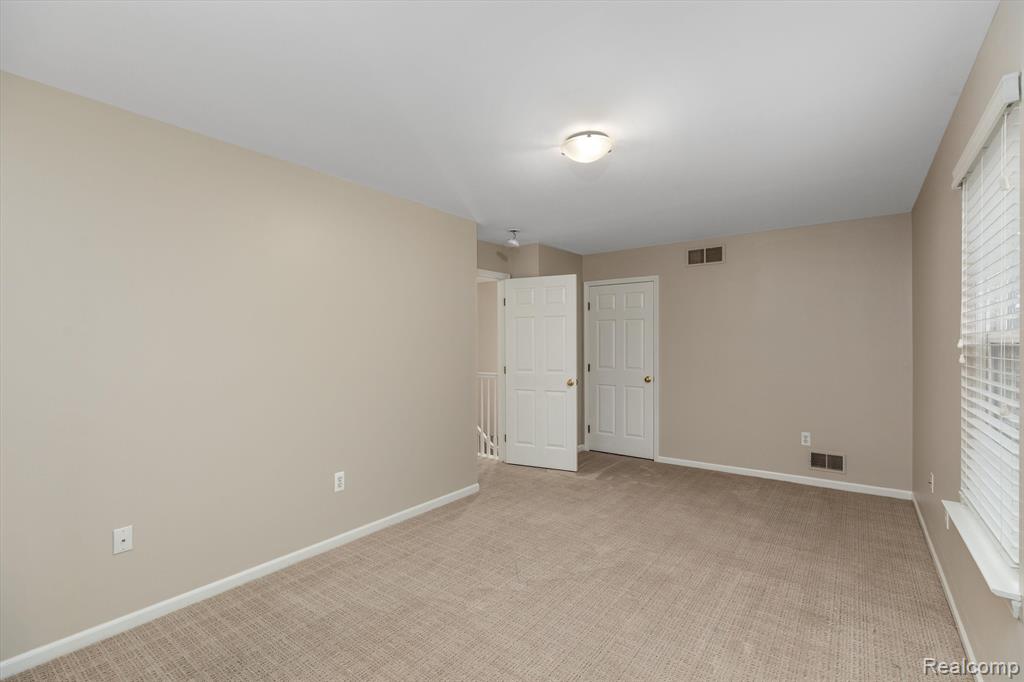 4216 CORONET Avenue, Canton, MI 48188 — Photo 33