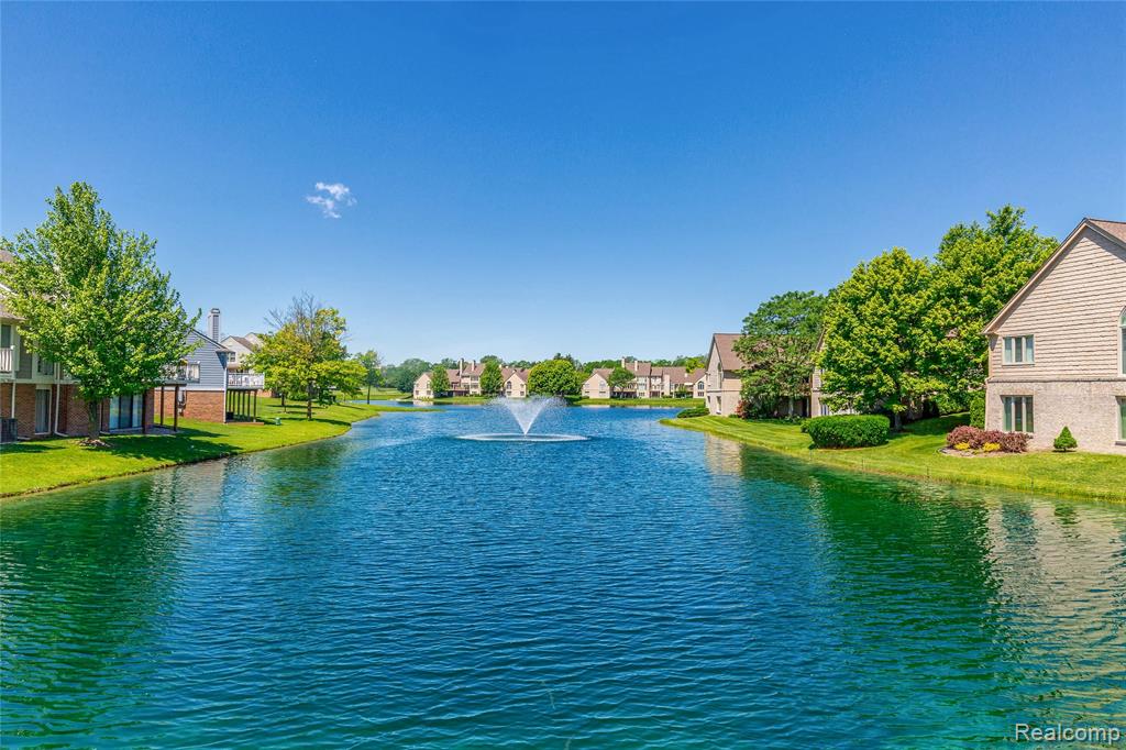 741 Briar Hill Lane, 111, Bloomfield Hills, MI 48304 — Photo 52
