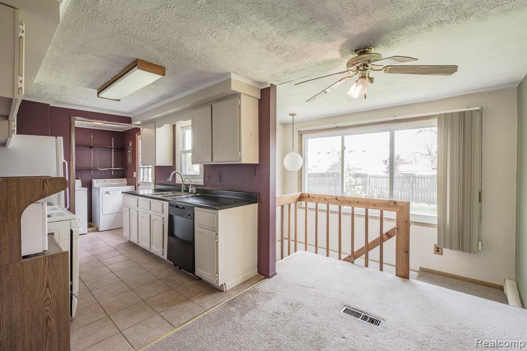 9171 Holmes Street, White Lake, MI — Photo 10