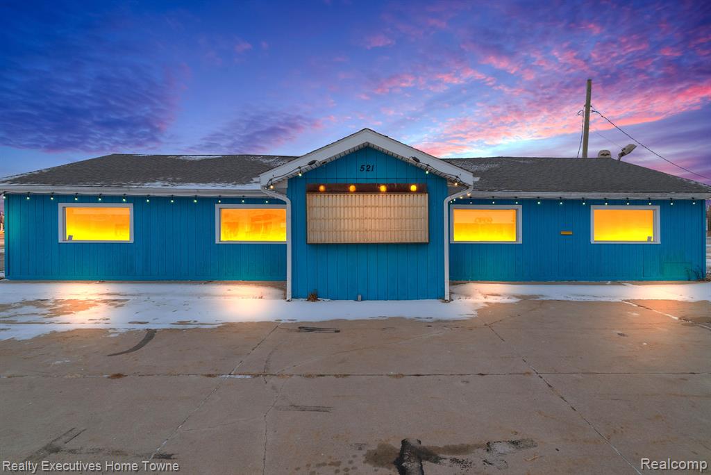 521 24th Street, Port Huron, MI 48060