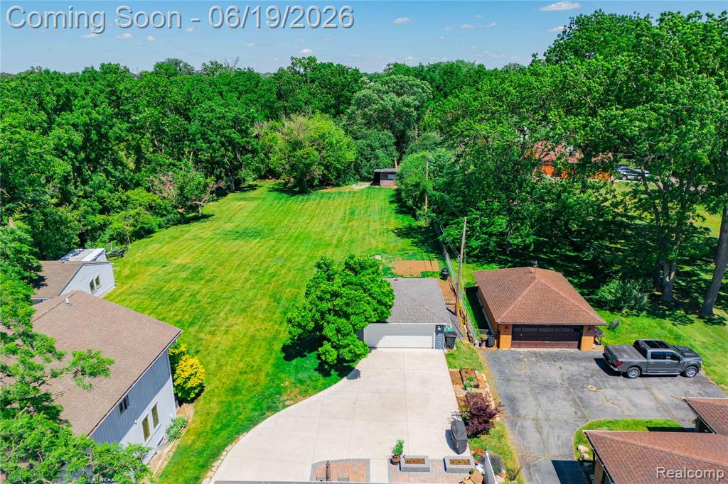 25815 West River Road, Grosse Ile, MI 48138 — Photo 38